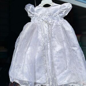 Madonna by Haddod Christening Gown Dress White Satin Lace & Pearls 0-3 mo
